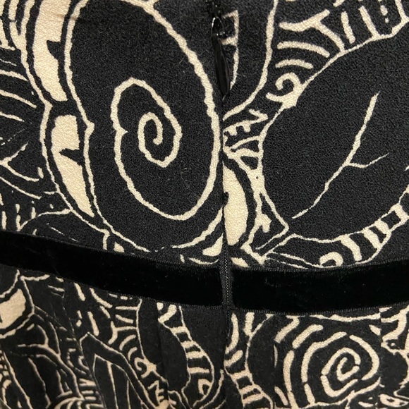 Tracy Reese100% wool with gorgeous lining velvet trim size 6 mint condition - Picture 5 of 7